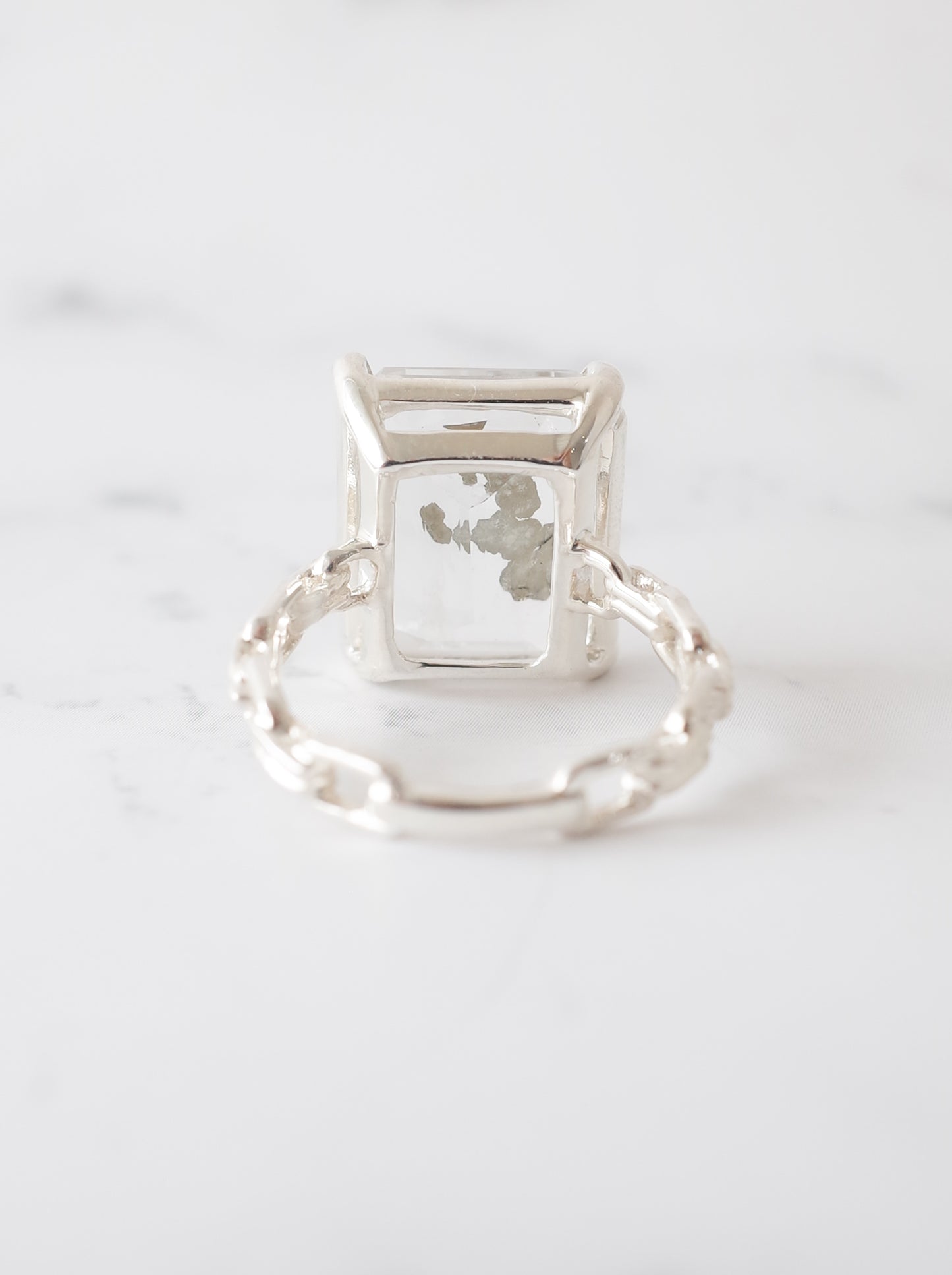 マーカサイトインクォーツのリング