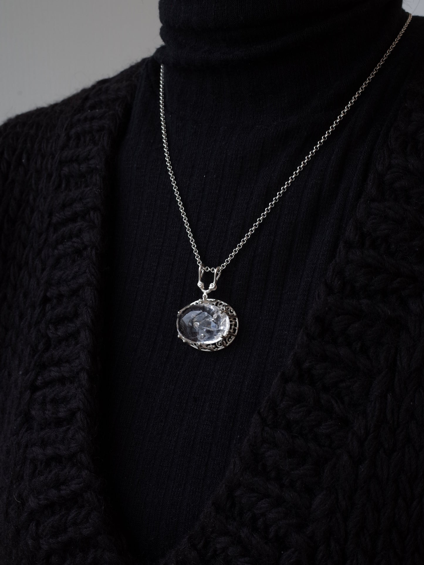 ネガティブクリスタルインクォーツのペンダント - 3