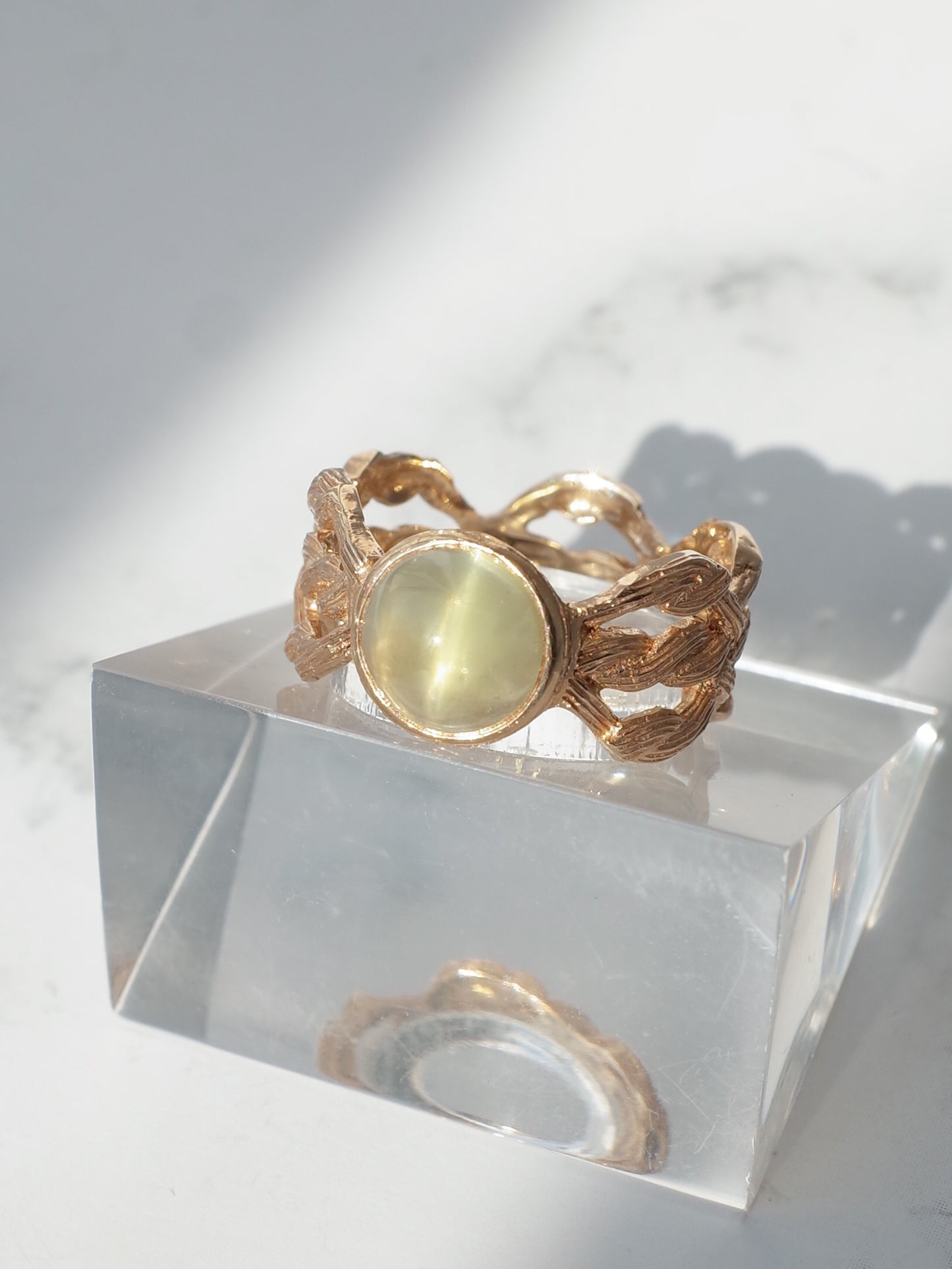 キャッツアイヘリオドールのARANリング