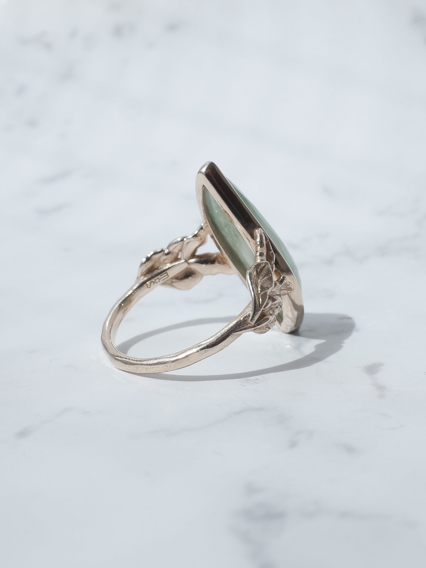 木漏れ日翡翠のリング