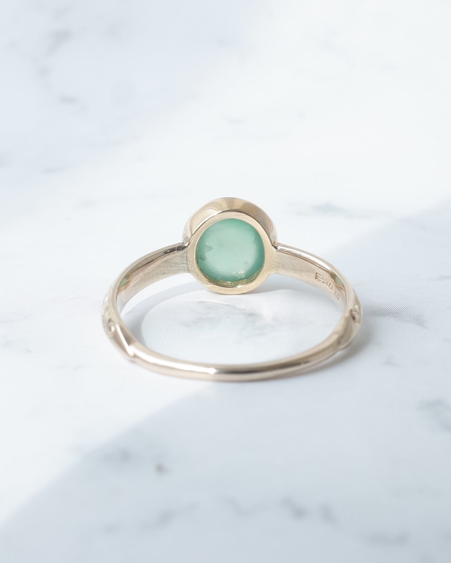 翡翠のシノワズリーリング