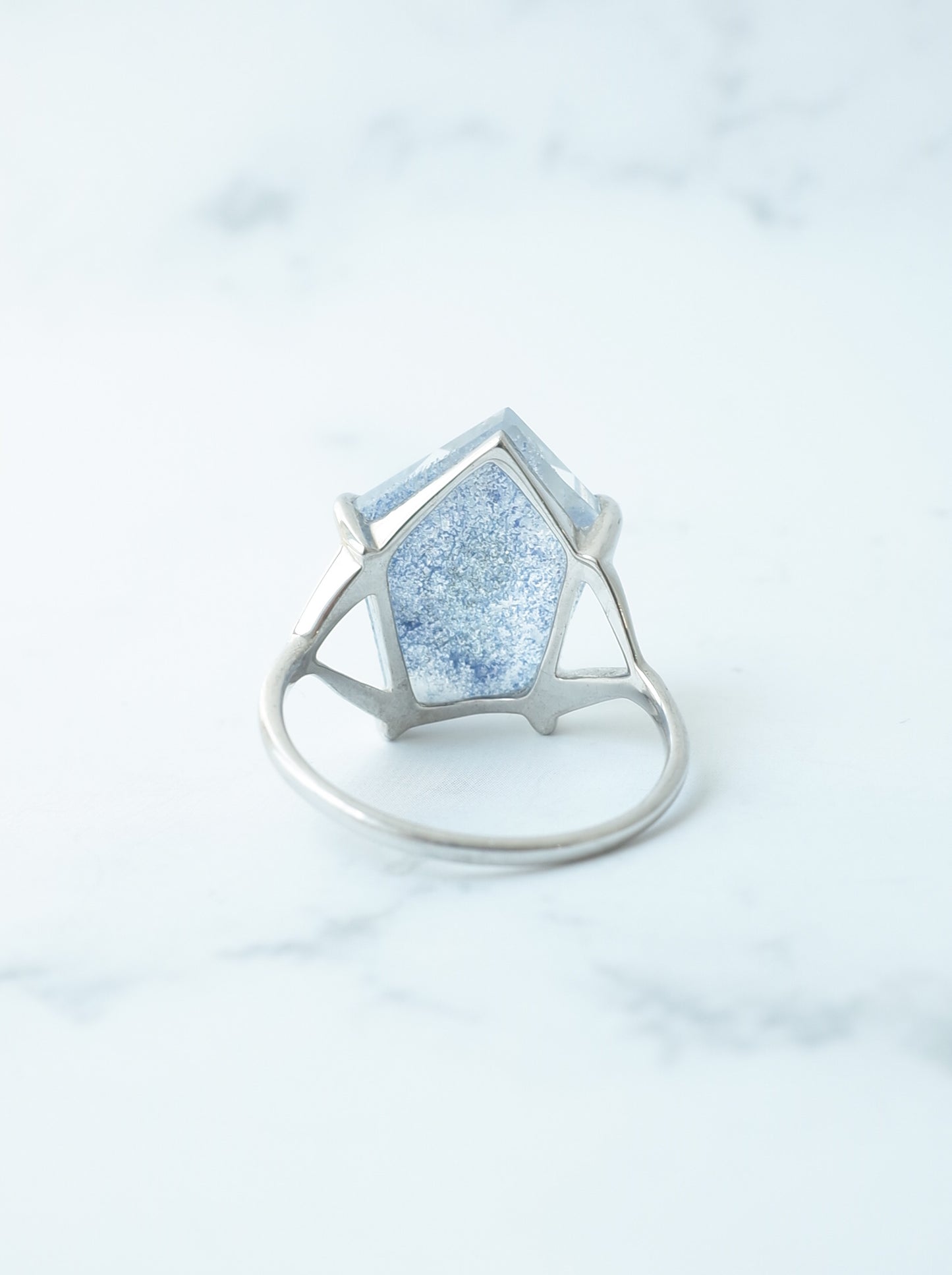 デュモルチェライトインクォーツのリング - 1