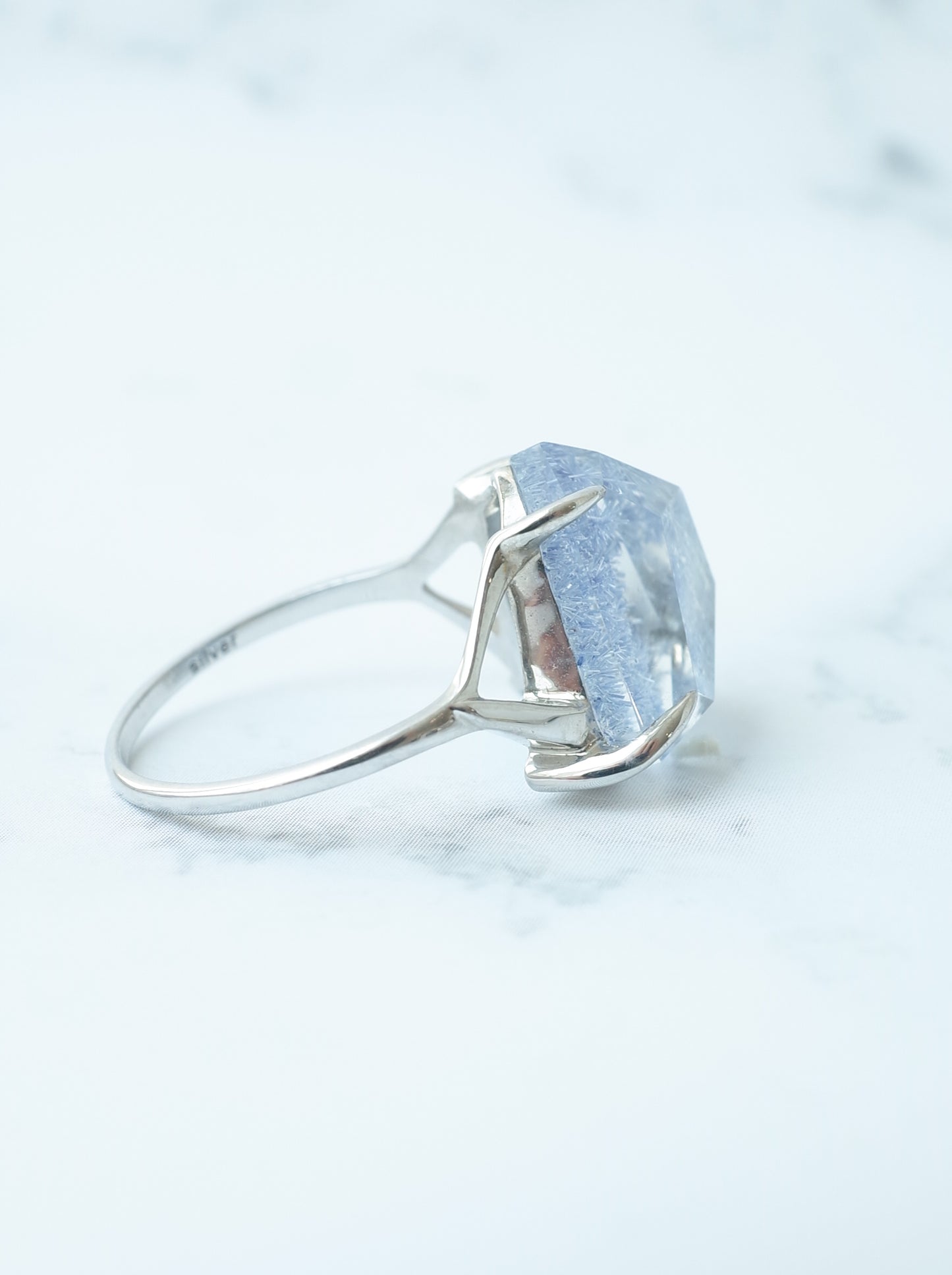 デュモルチェライトインクォーツのリング - 2