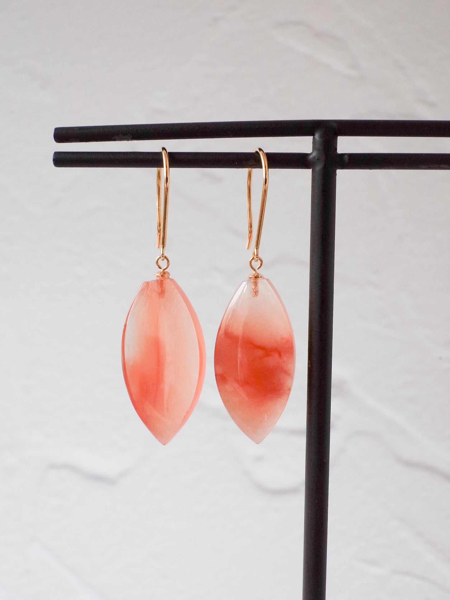 バイカラークォーツのピアス