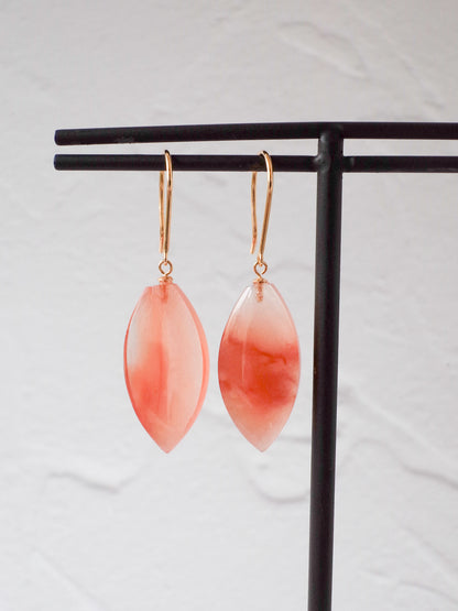 バイカラークォーツのピアス