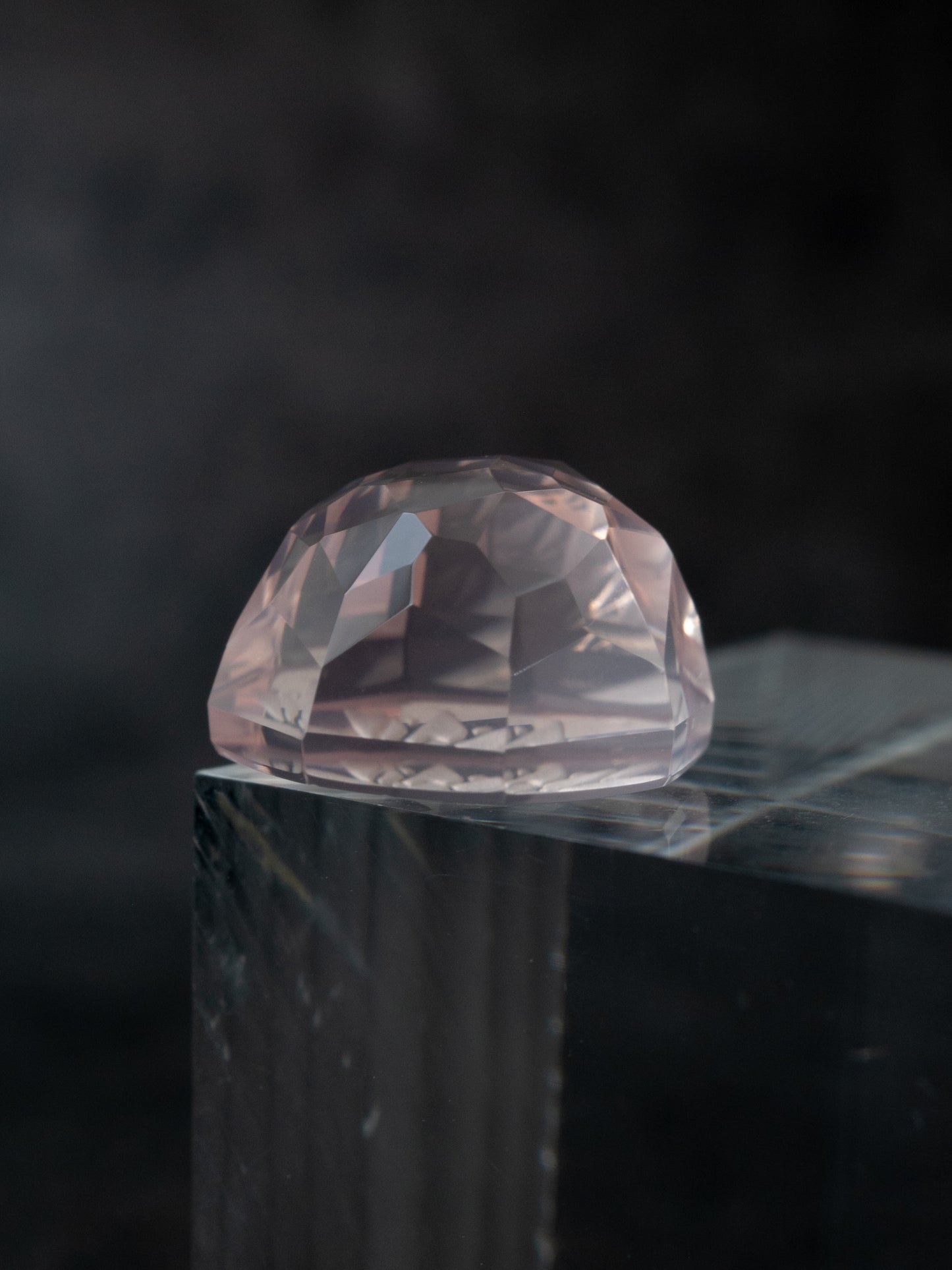 ローズクォーツのルース -mirage 4