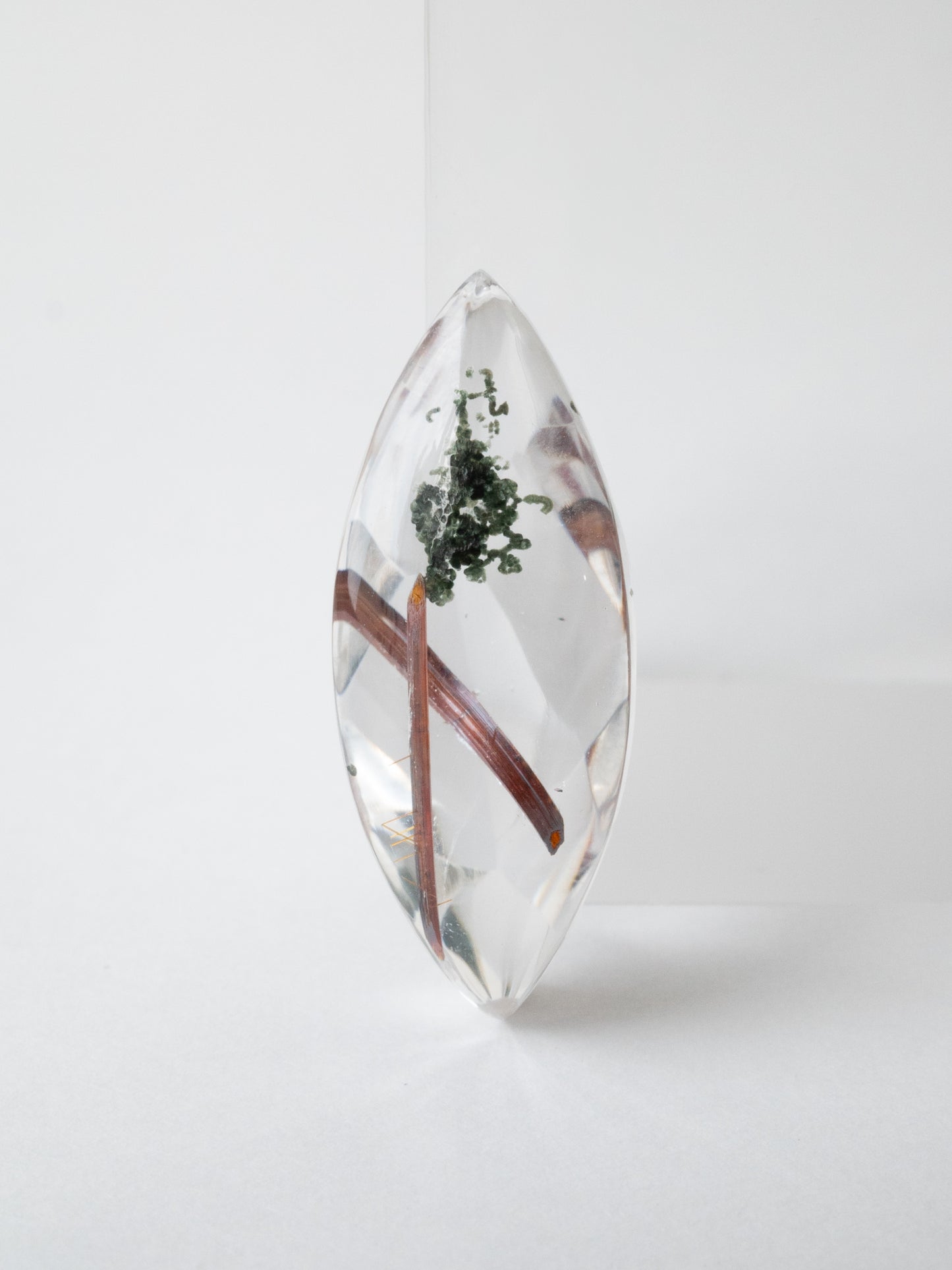 レッドルチルクォーツのルース