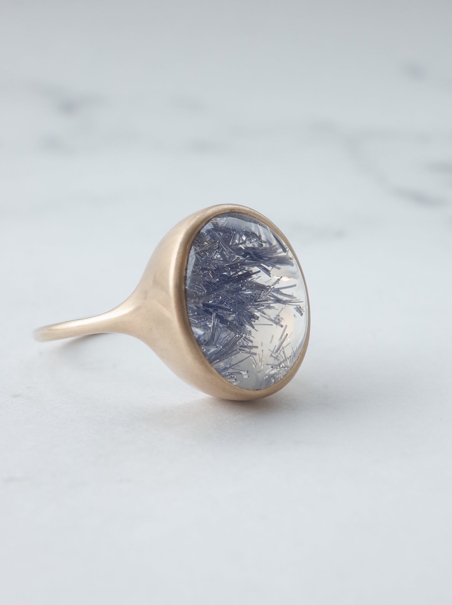 デュモルチェライトインクォーツのリング