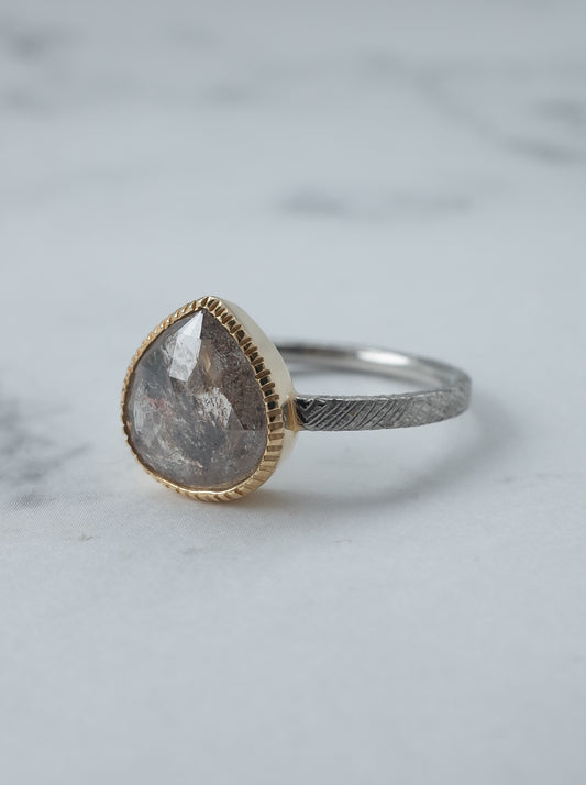 ソルトアンドペッパーダイヤモンドのリング - 1