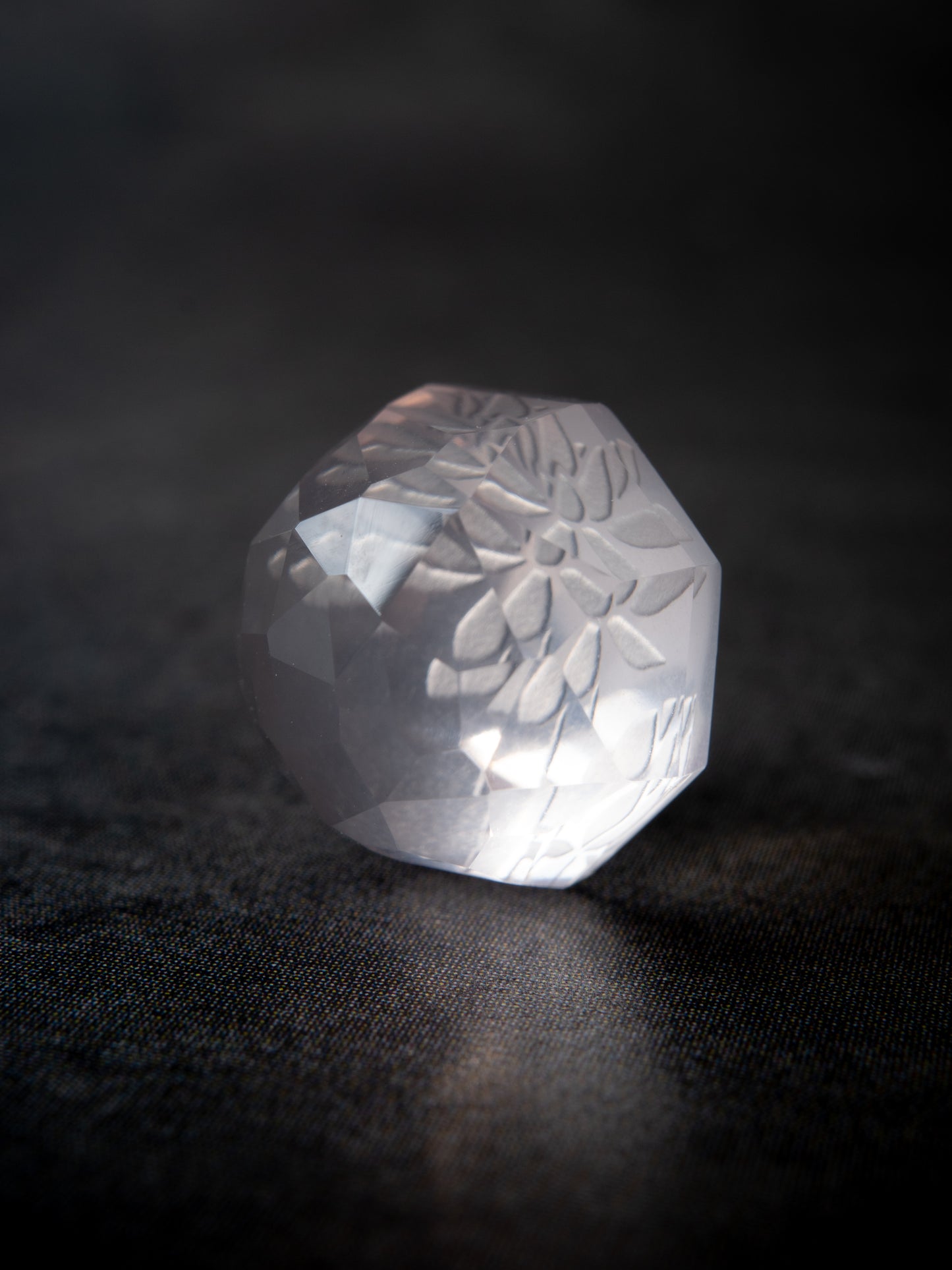 ローズクォーツのルース -mirage 4