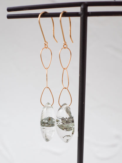 チャルコパイライトインクォーツのフックピアス