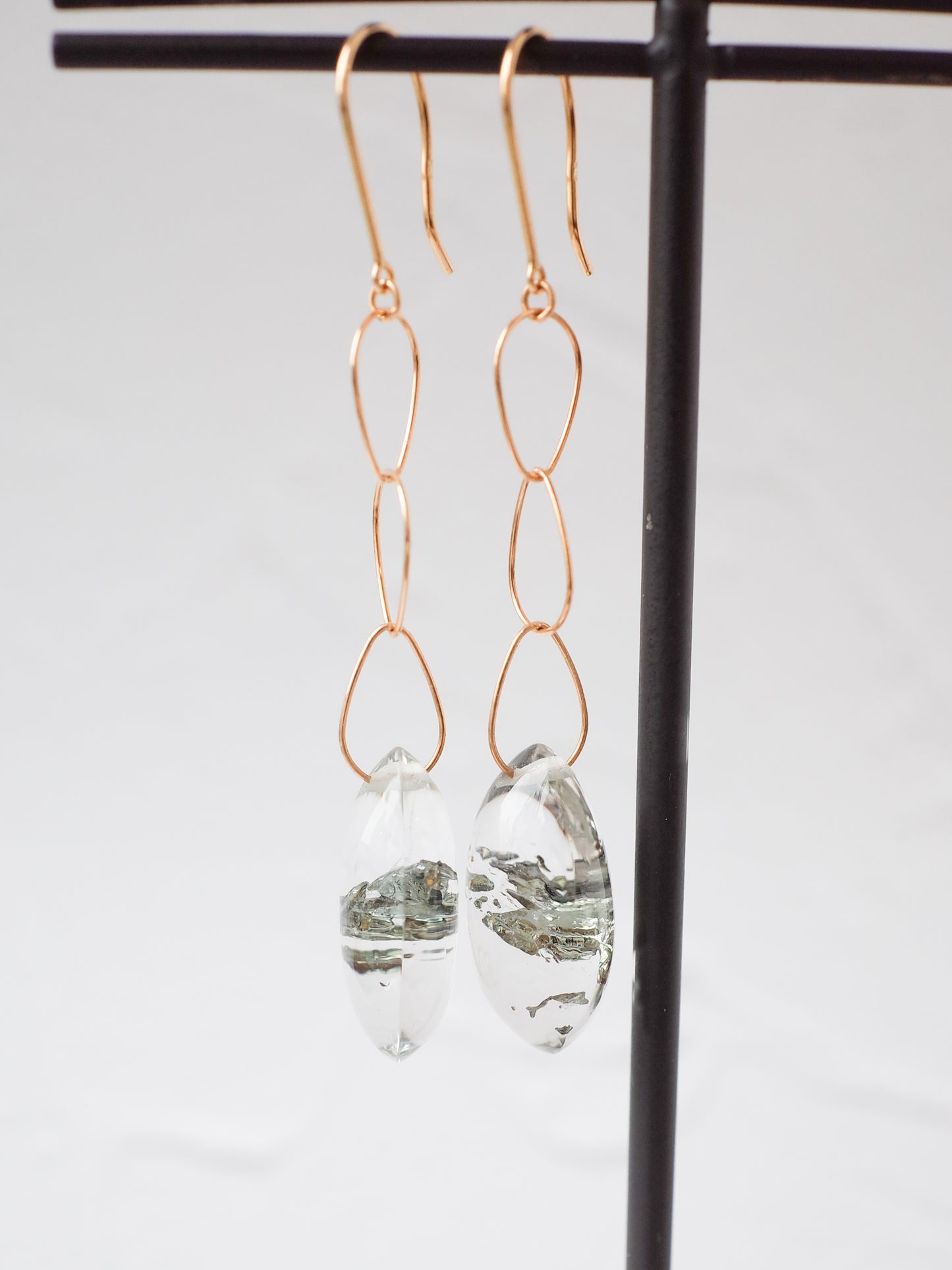 チャルコパイライトインクォーツのフックピアス