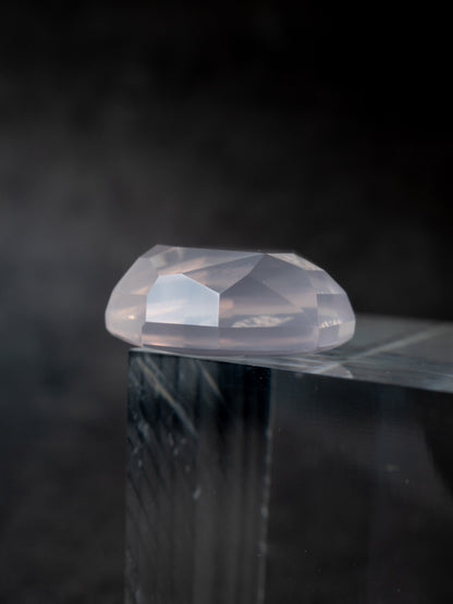 ローズクォーツのルース - mirage 5