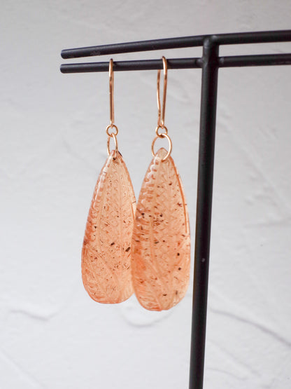 カービングオパールのフックピアス