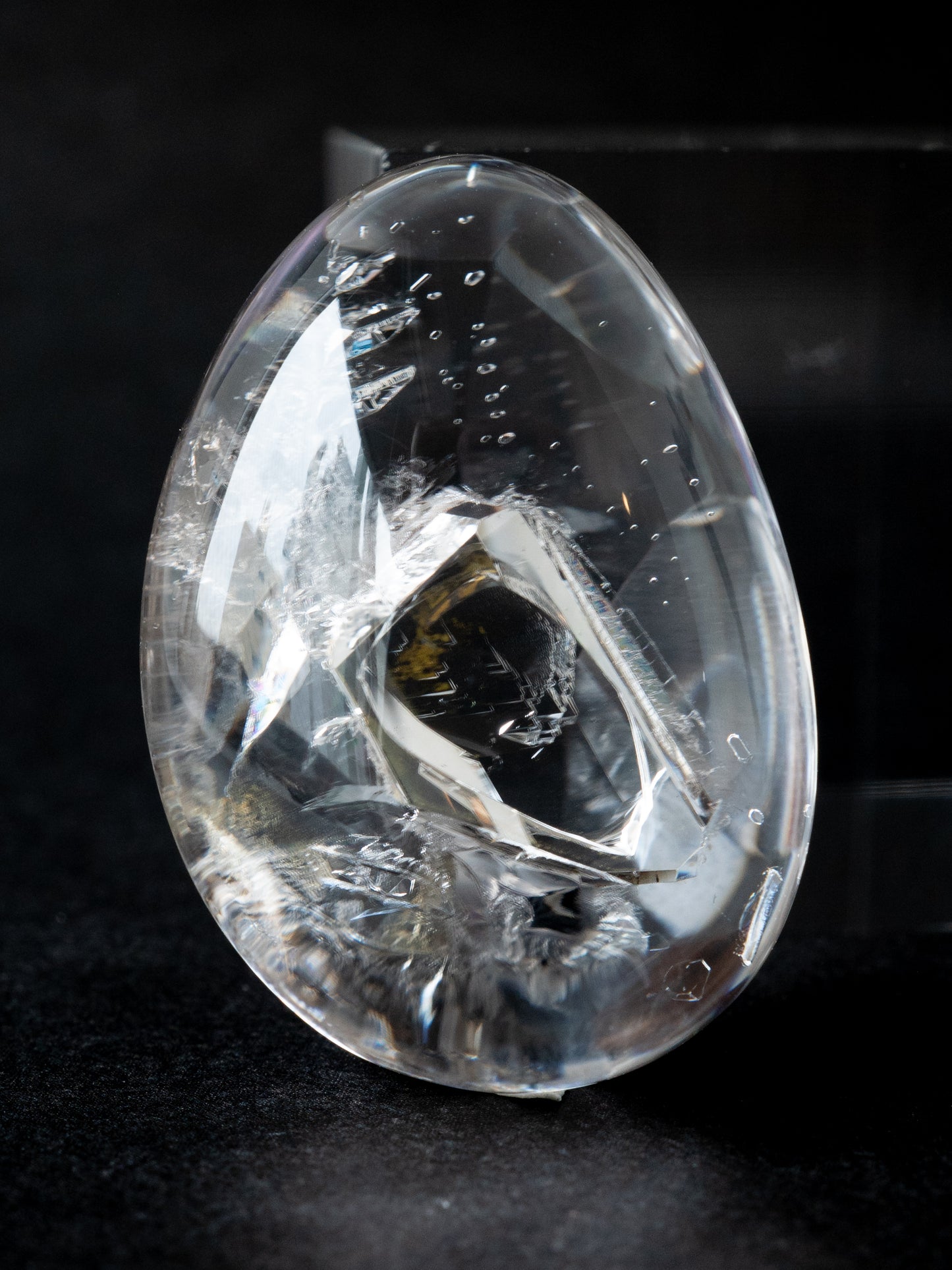 ネガティブクリスタルインクォーツのルース　