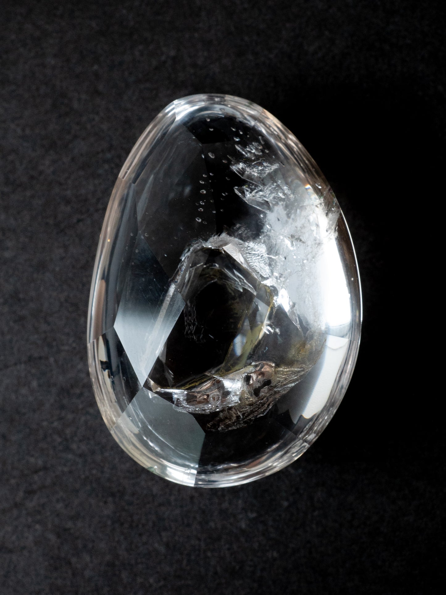 ネガティブクリスタルインクォーツのルース　