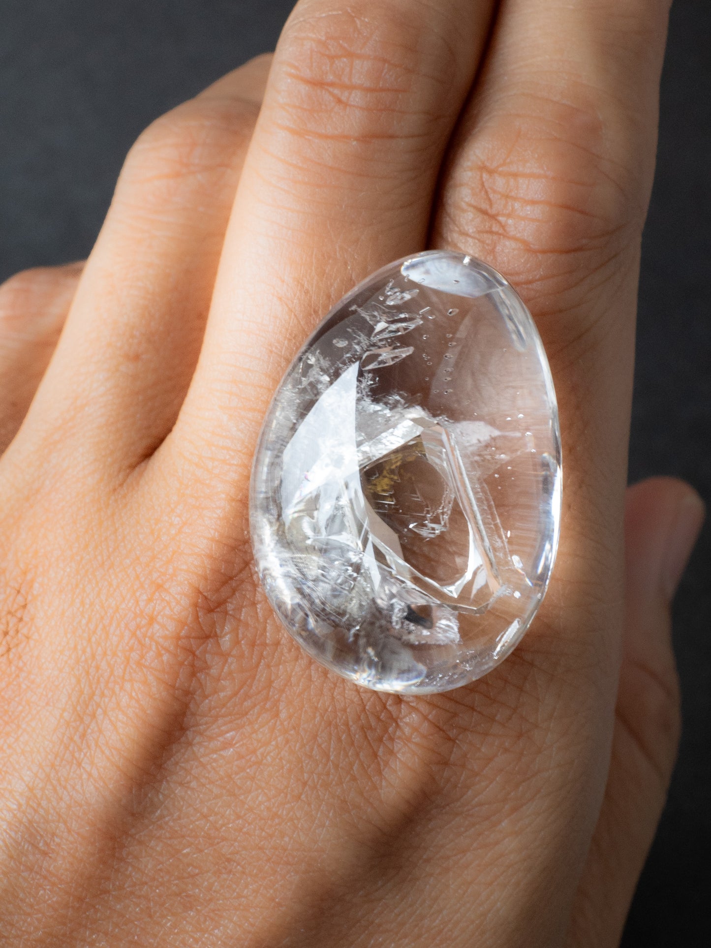 ネガティブクリスタルインクォーツのルース　