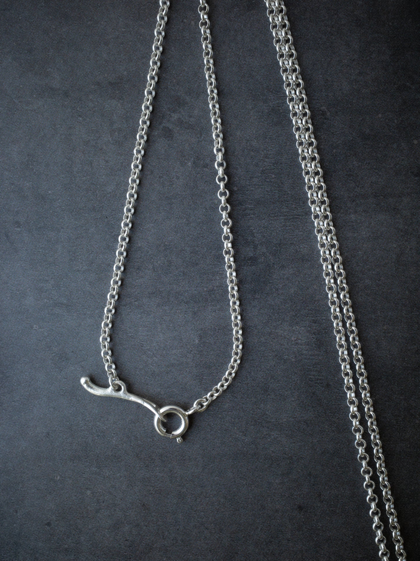 ファントムクォーツのシルバーペンダント・ ホワイト