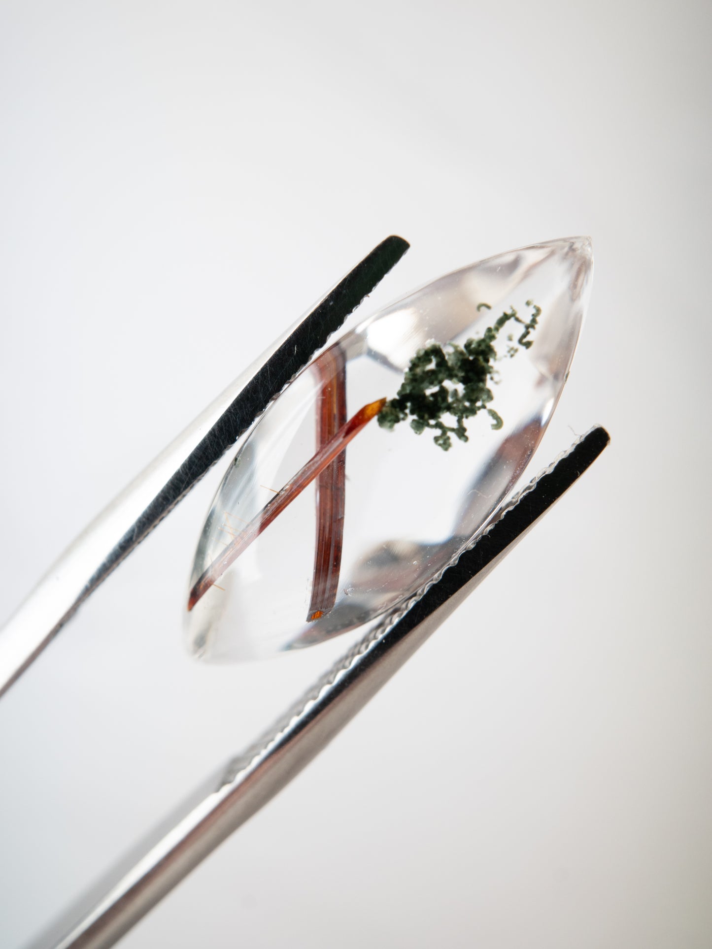 レッドルチルクォーツのルース