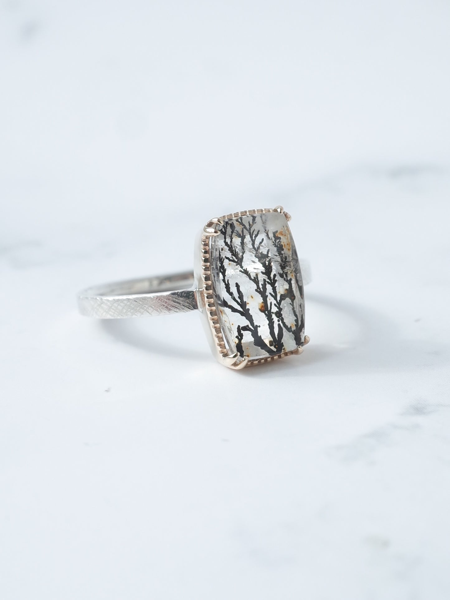 デンドリティッククォーツのリング