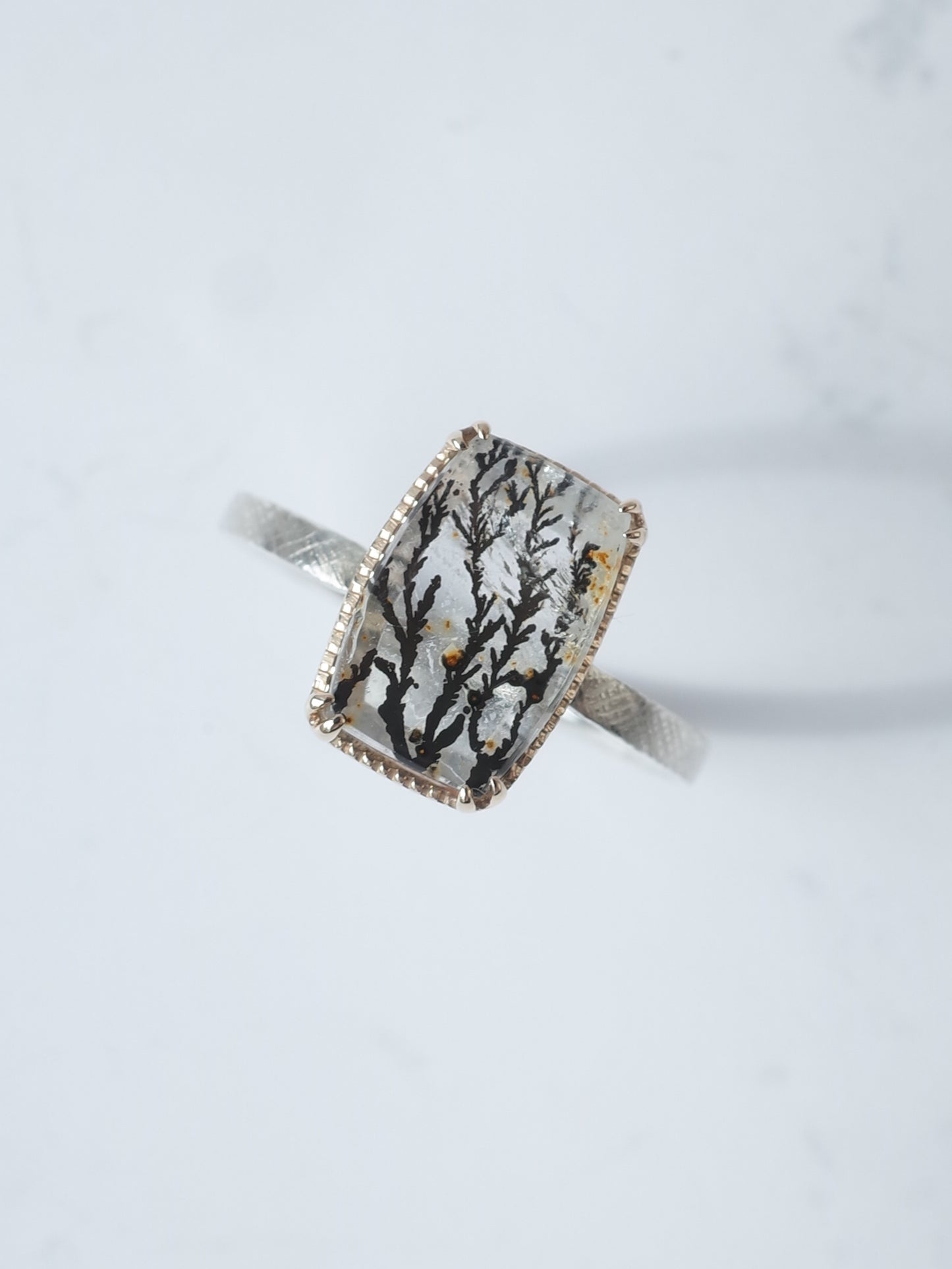 デンドリティッククォーツのリング