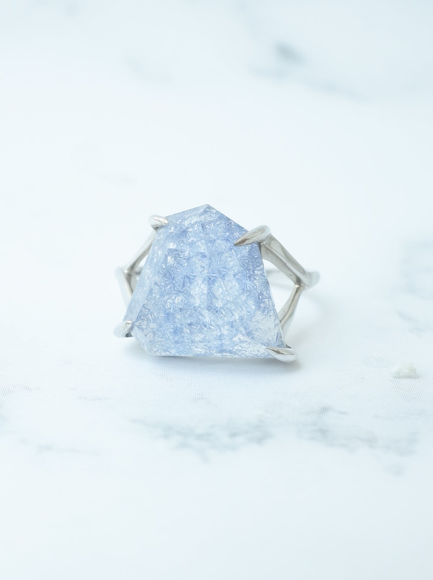 デュモルチェライトインクォーツのリング - 2