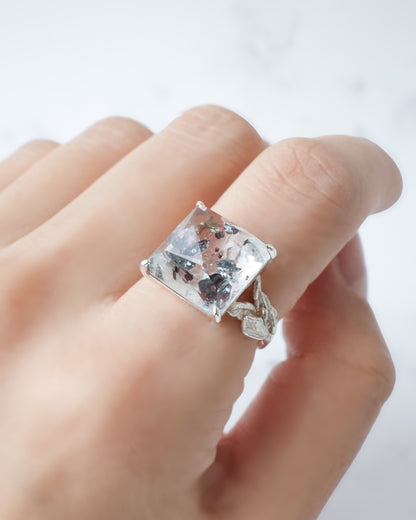 ランダムカットヘマタイトインクォーツのリング