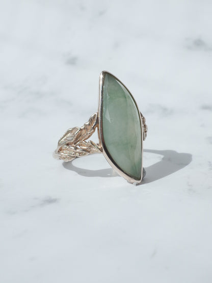 木漏れ日翡翠のリング