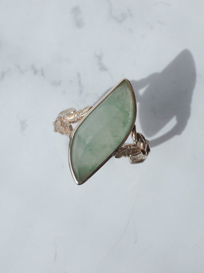 木漏れ日翡翠のリング