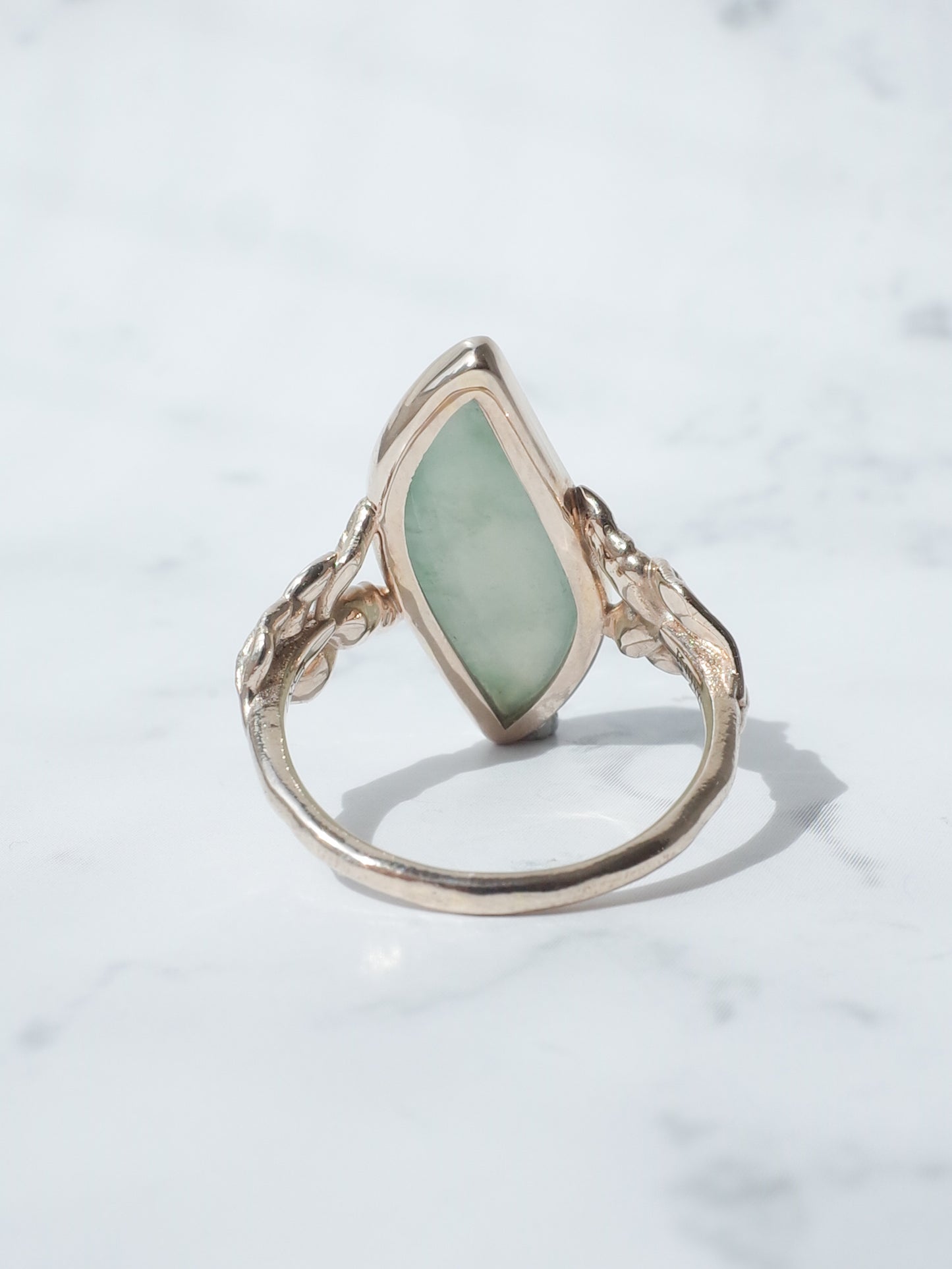 木漏れ日翡翠のリング