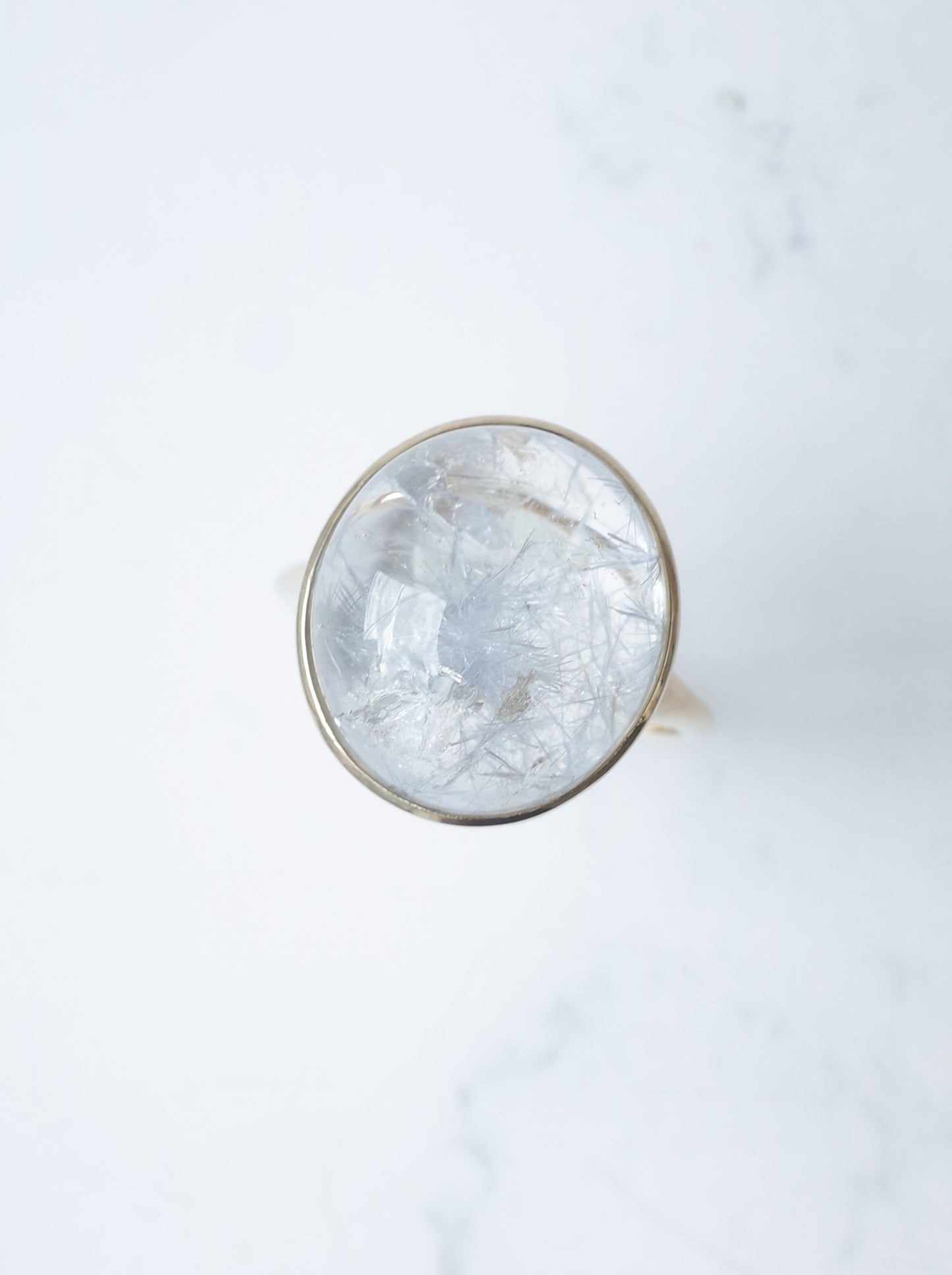 貫入デュモルチェインクォーツのリング