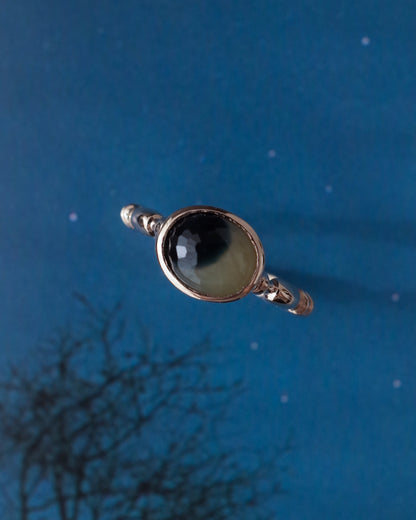 ミッドナイトムーンサファイアの夜空リング