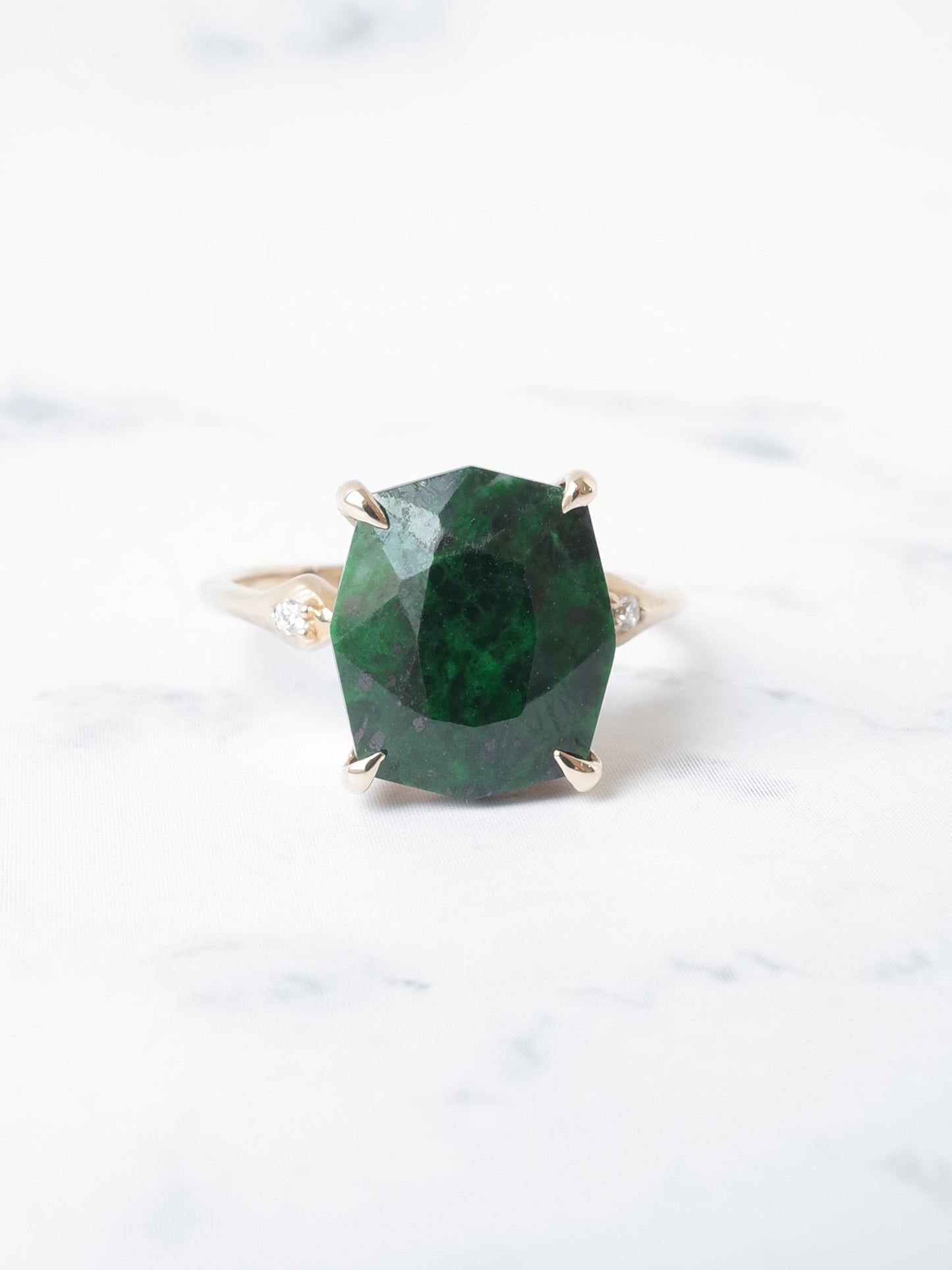 モーシッシのリング