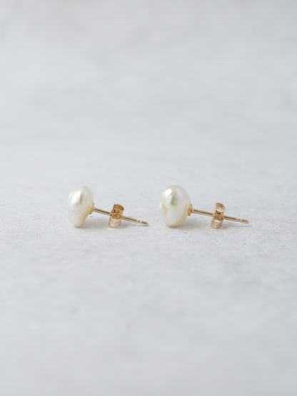 南洋ケシパールのスタッドピアス - 2