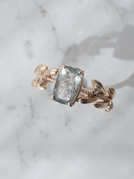 モスアクアマリンのリーフリング