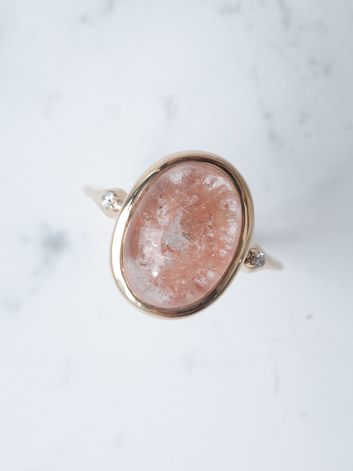 貫入ピンクデュモルチェライトインクォーツのリング　