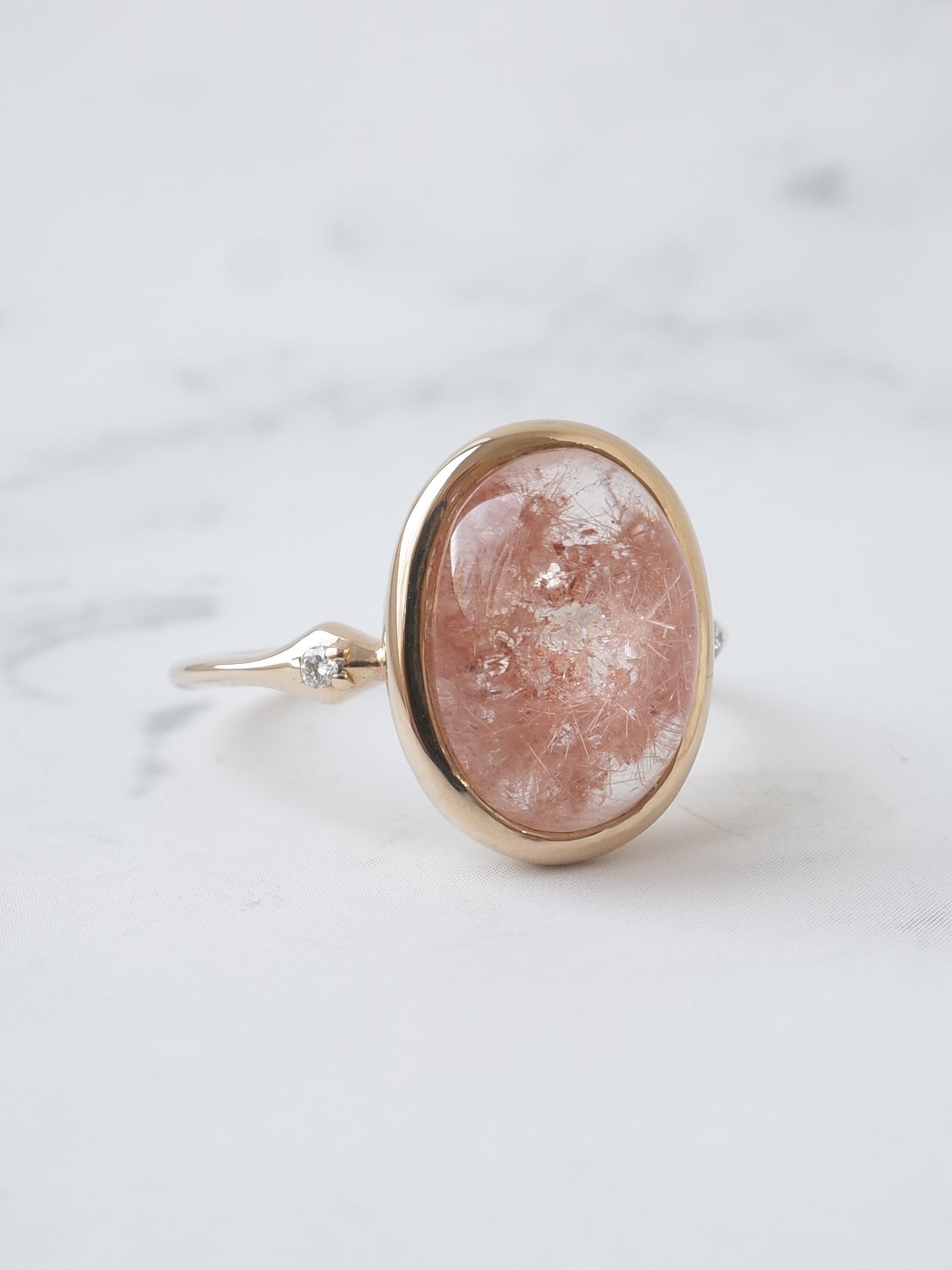 貫入ピンクデュモルチェライトインクォーツのリング　