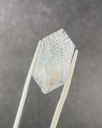 【甲州貴石切子】プラチナルチルクォーツの甲州貴石切子ルース