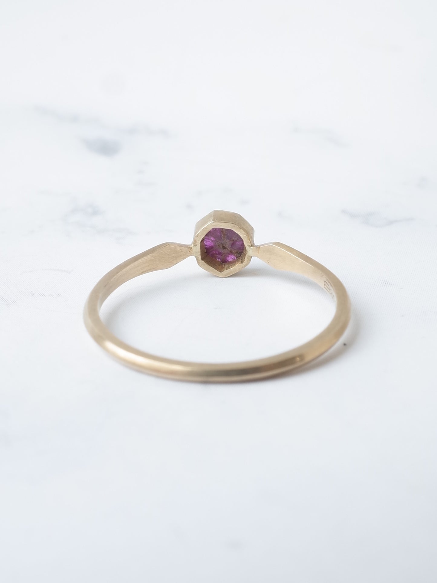 トラピッチェルビーのリング - 1