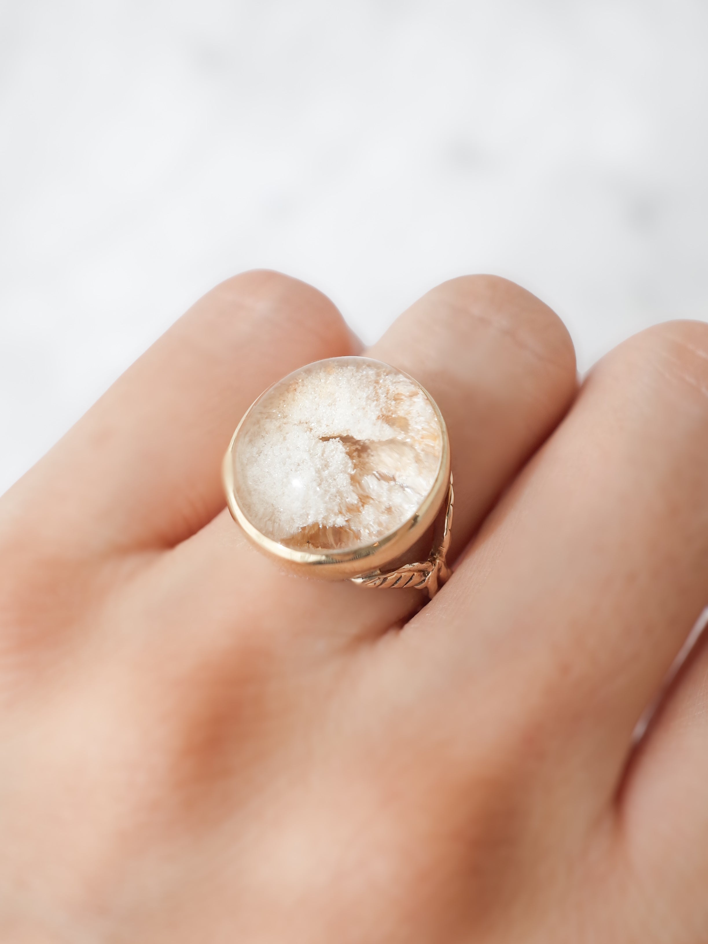 ホワイトガーデンクォーツのリング - 2 – Chevalier