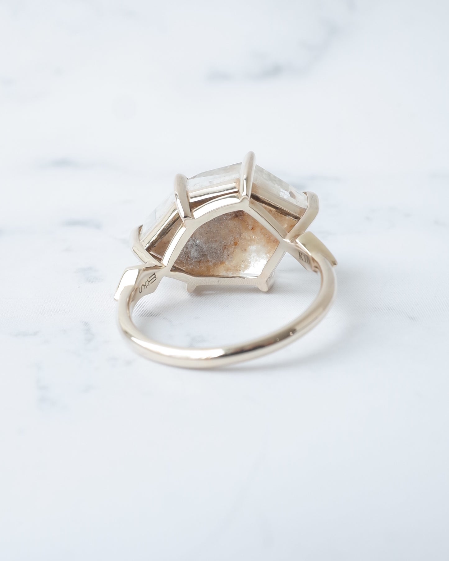 ホワイトガーデンクォーツのリング - 4